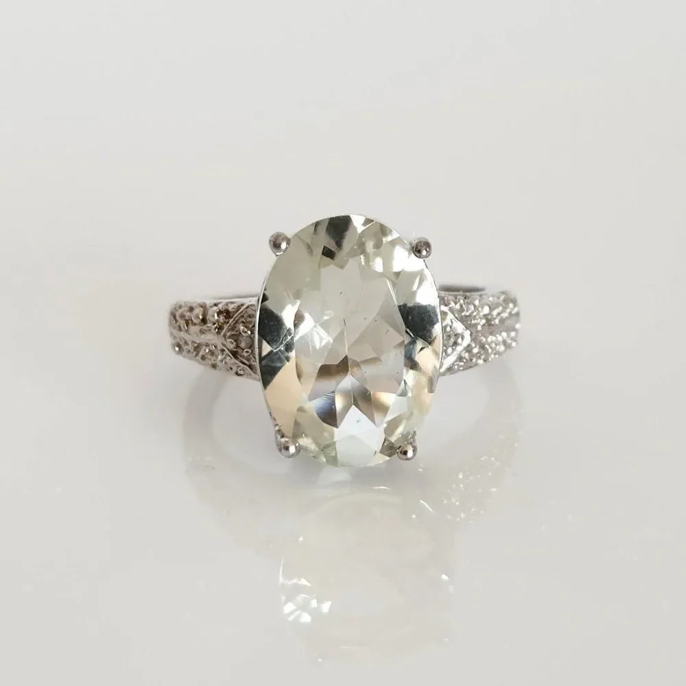 Green Amethyst 5.2 Carats Ring Size 7-1/4